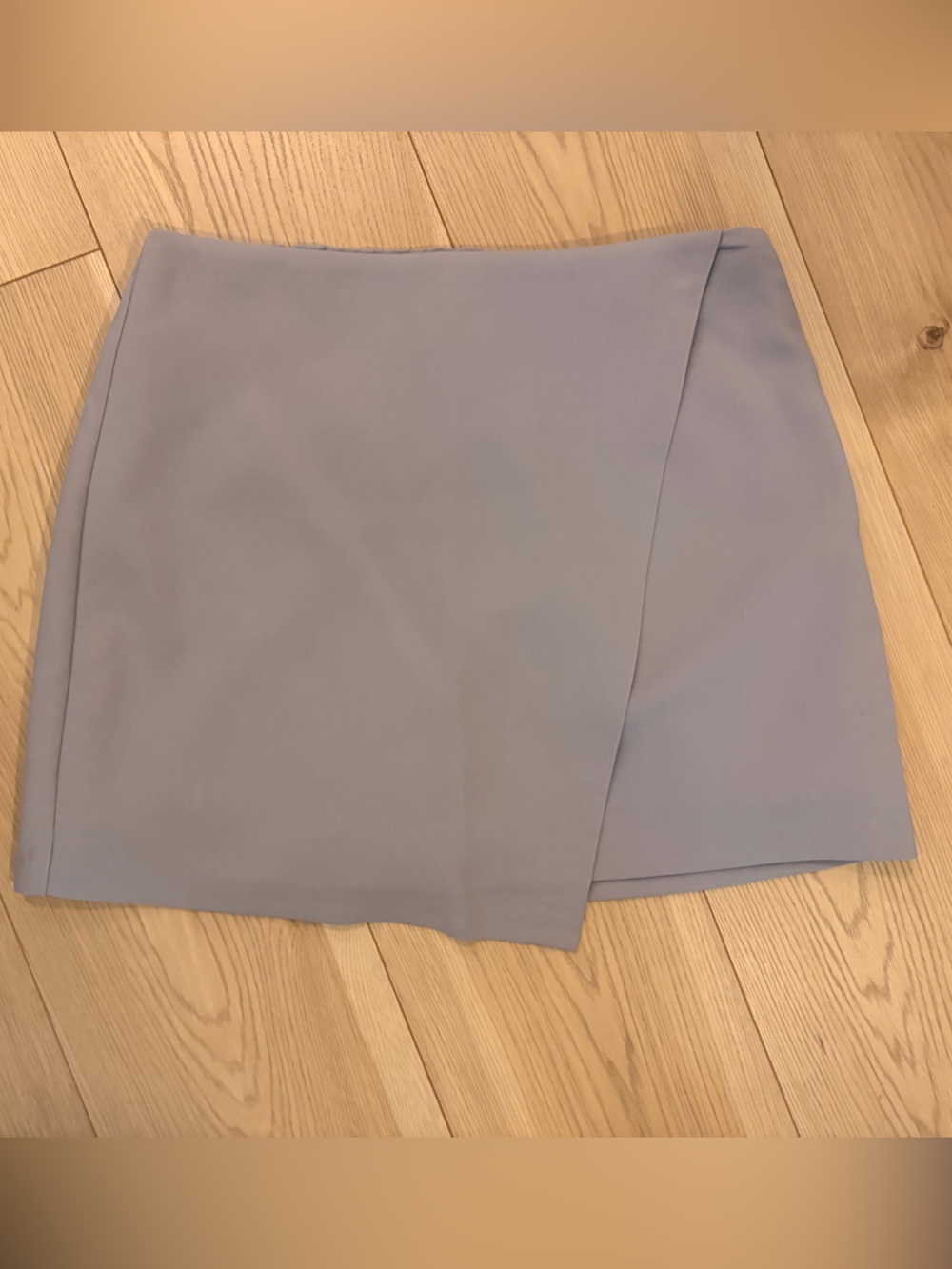 Abercrombie & Fitch Asymmetrical Light Gray Mini Skort